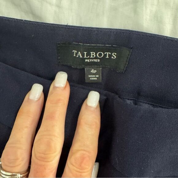 Talbots Petites Signature straight leg Women's Navy chinos with pockets- EUC- 4P - Picture 8 of 15